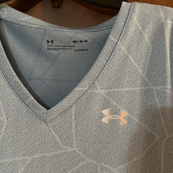 Under Armour heat gear tee - Picture 2 of 3